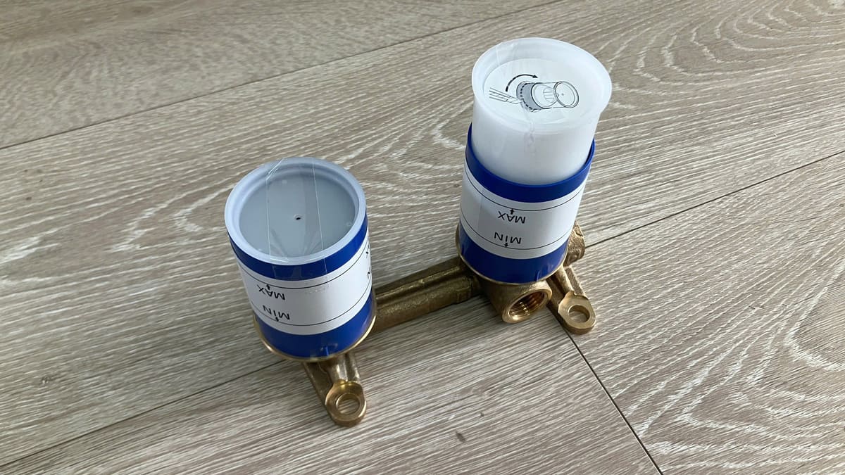 Bộ trộn nóng lạnh âm tường TOTO TLS01309B1