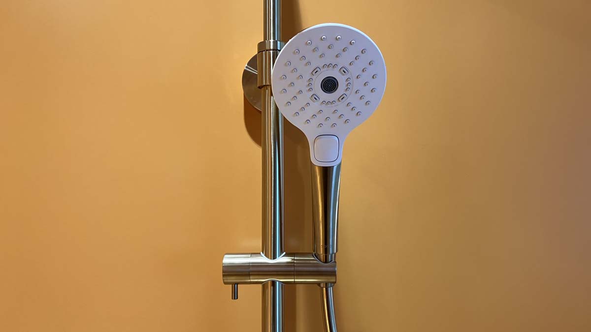 Tay sen tắm 3 chế độ TOTO TBW01010A