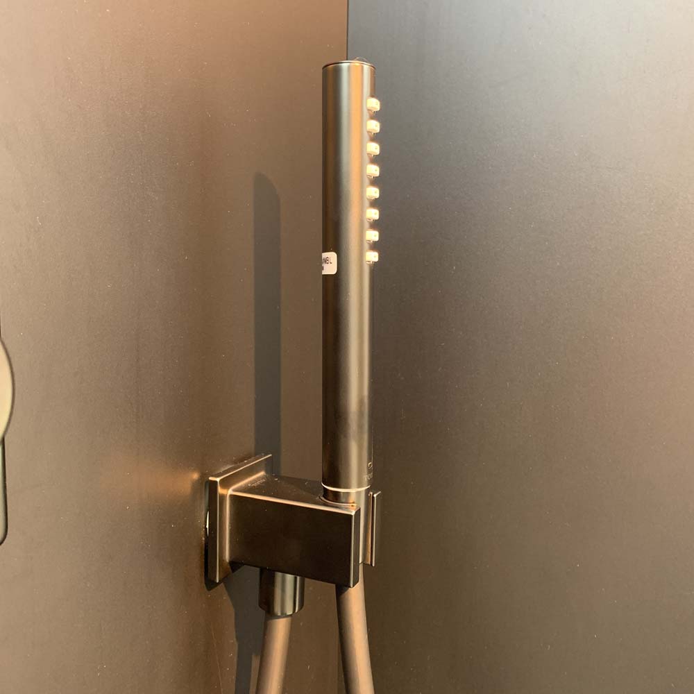 Tay sen tắm TOTO TBW02017A