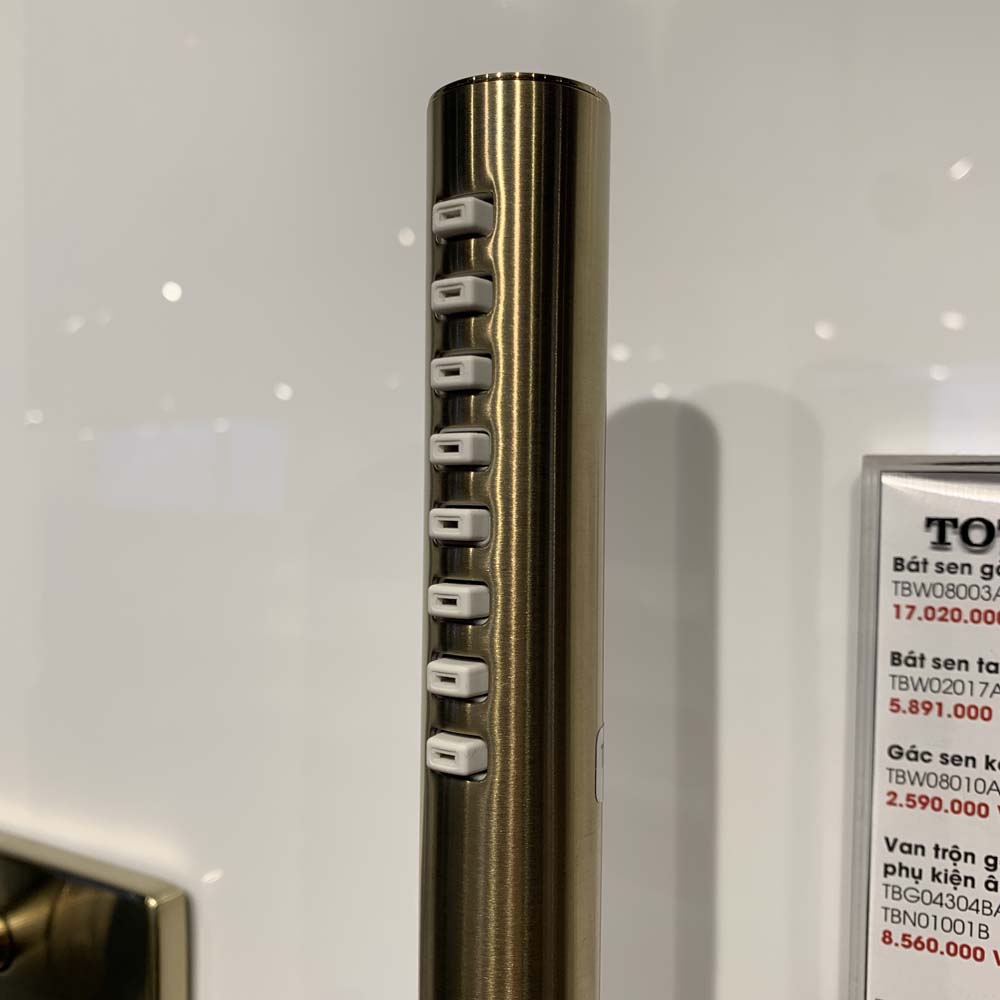 Tay sen tắm TOTO TBW02017A