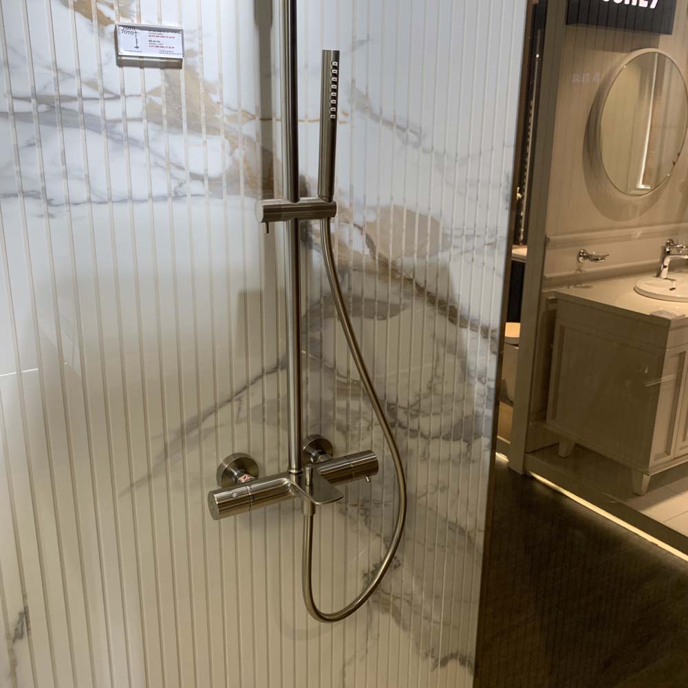 Tay sen tắm TOTO TBW02017A