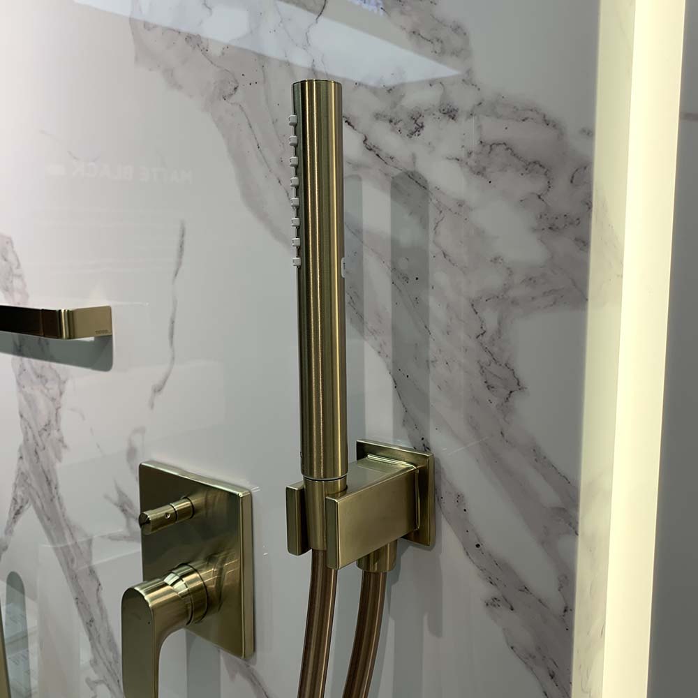 Tay sen tắm TOTO TBW02017A