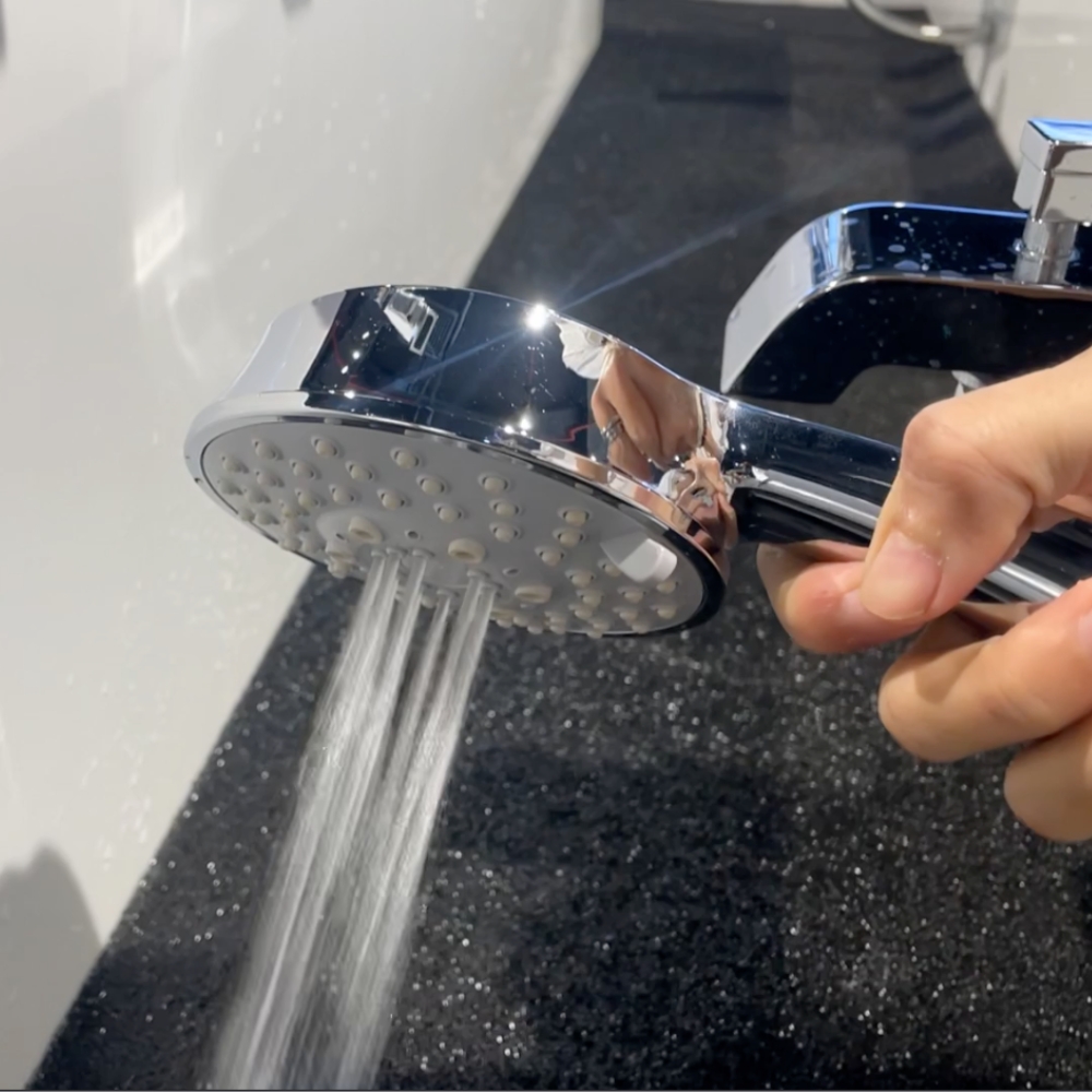 Tay sen tắm TOTO TBW03002B (5 chế độ)