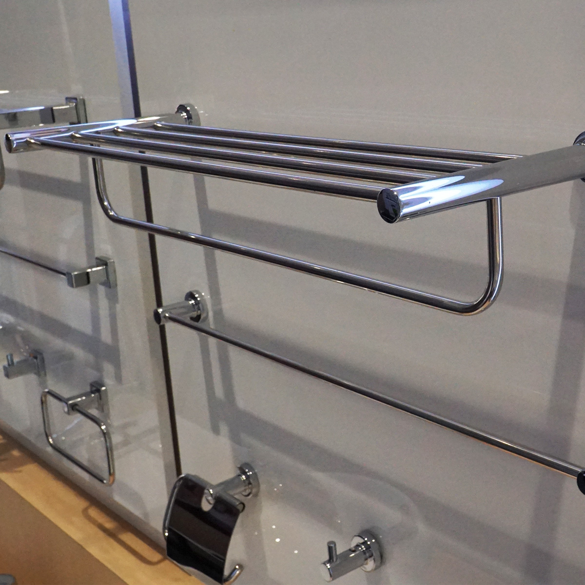 Thanh vắt khăn 2 tầng TOTO YTS406BV