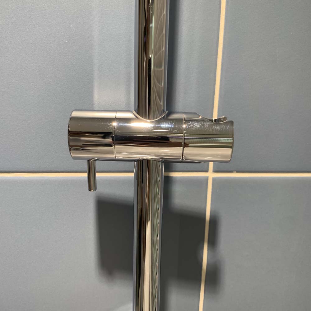 Thanh trượt sen tắm TOTO TBW01016B (659 mm)