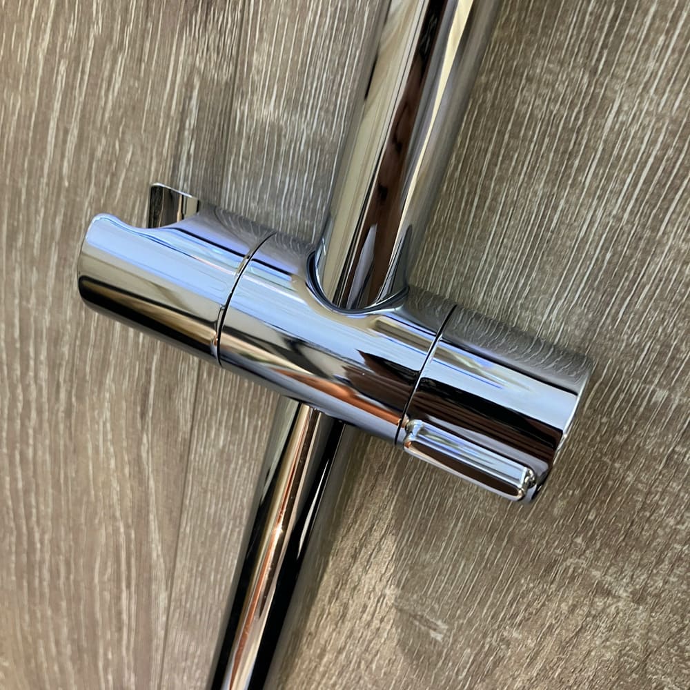 Thanh trượt sen tắm TOTO TBW07018A 950 mm