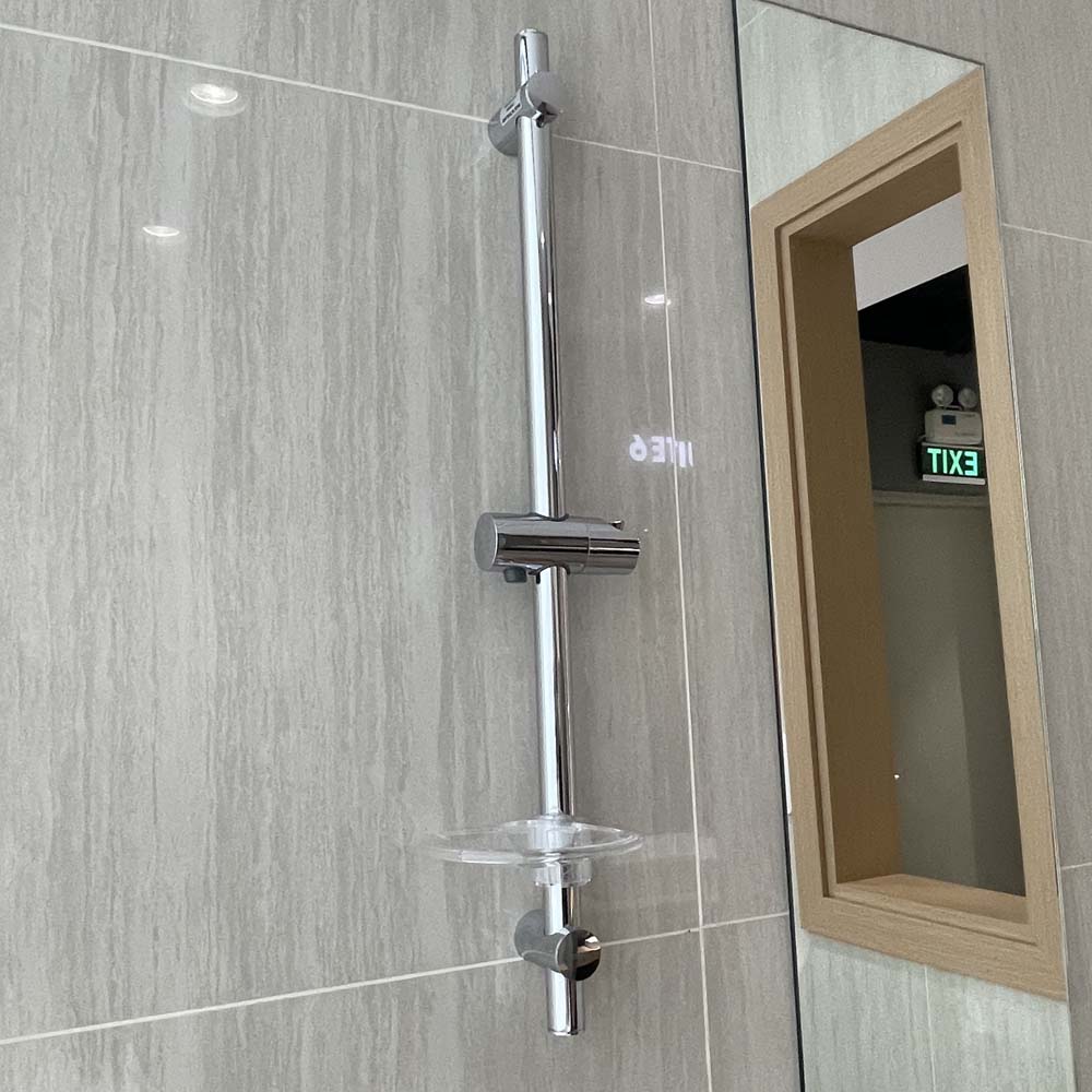 Thanh trượt sen tắm TOTO TTSR701 kèm lô xà bông