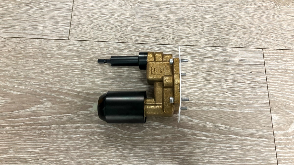 Van gật gù điều chỉnh nóng lạnh TOTO TBG04304BA kèm nút chuyển hướng