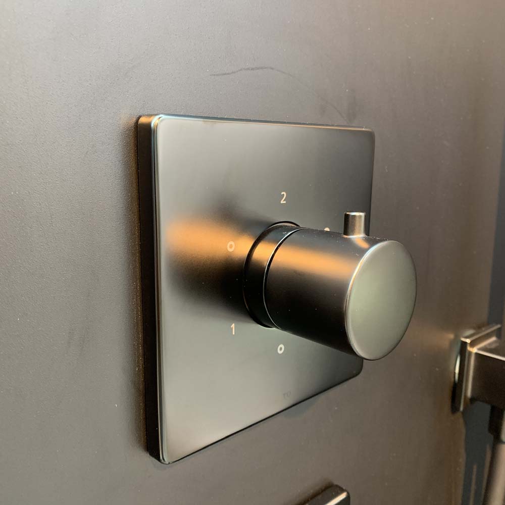 Van chuyển hướng 3 đường nước TOTO TBV02102B