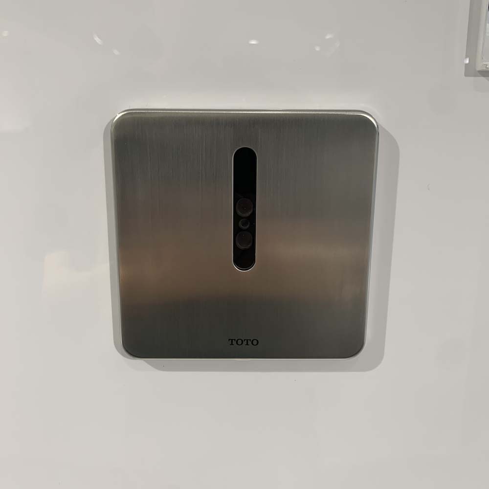 Van xả tiểu TOTO DUE126UE cảm ứng dùng điện