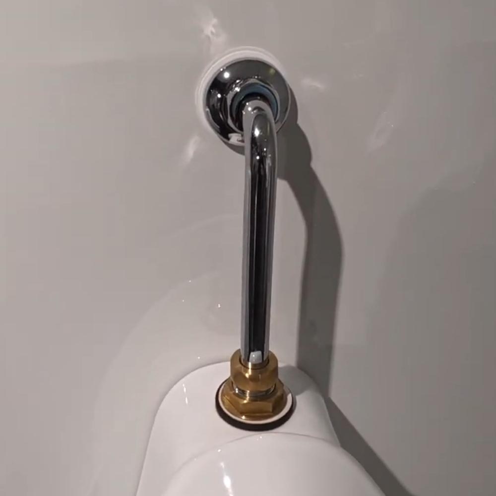 Van xả tiểu TOTO DUE126UPE VM2L051Z cảm ứng dùng điện kèm ống nối