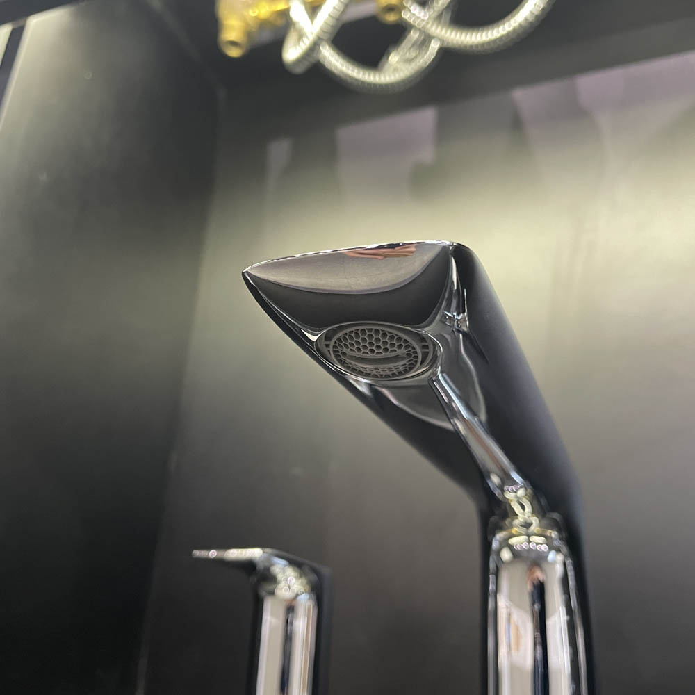 Vòi xả bồn tắm TOTO TBG04201BA nóng lạnh