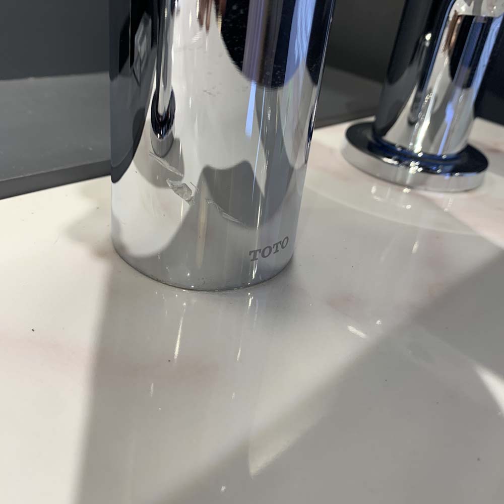 Vòi xả bồn tắm TOTO TBG04201BA nóng lạnh