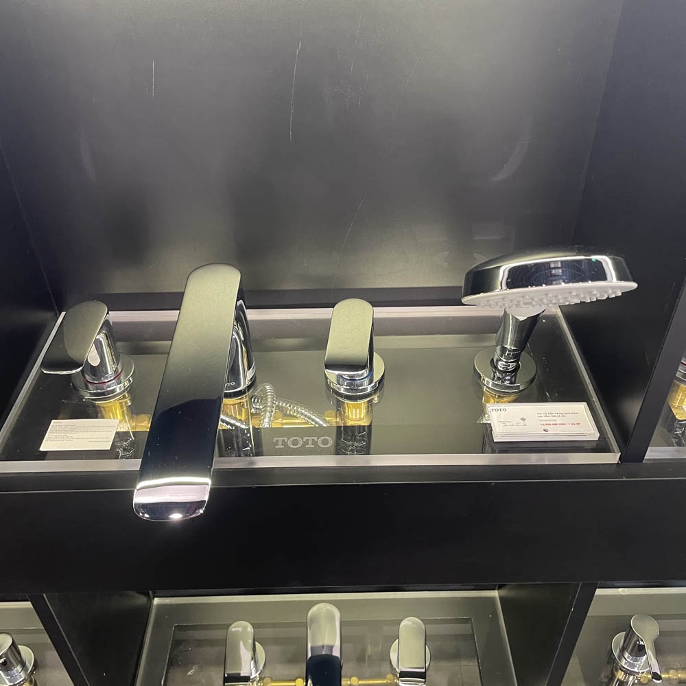 Vòi xả bồn tắm nóng lạnh TOTO TBG04202BB (TBG04202B)