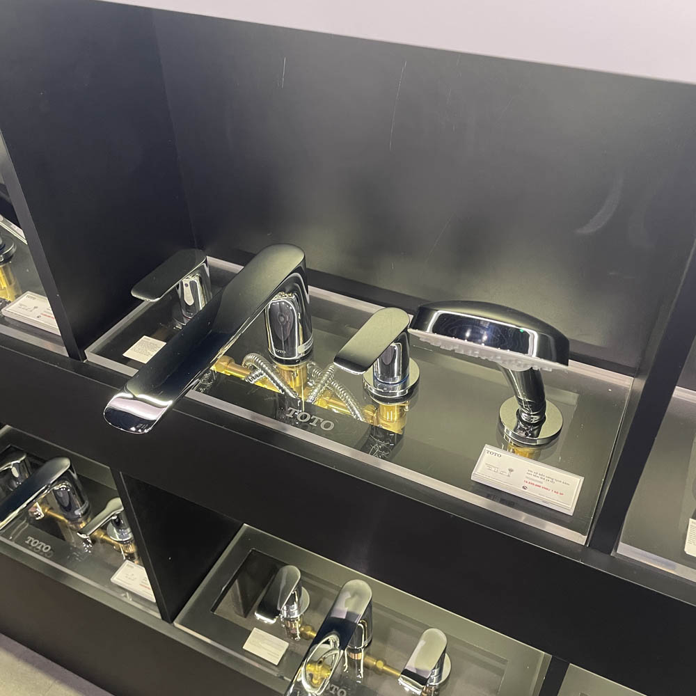 Vòi xả bồn tắm nóng lạnh TOTO TBG04202BB (TBG04202B)