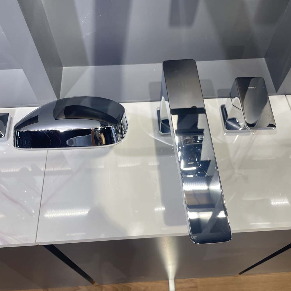 Vòi xả bồn tắm TOTO nóng lạnh TBG07305AA  (TBG07305A)