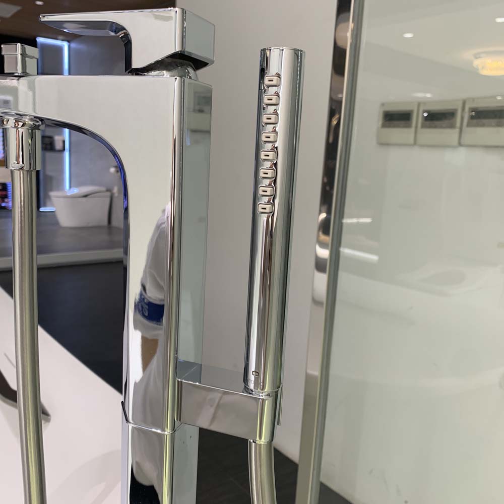 Vòi xả bồn tắm TOTO TBG07306AA TBN01105B đặt sàn nóng lạnh (kèm đế)