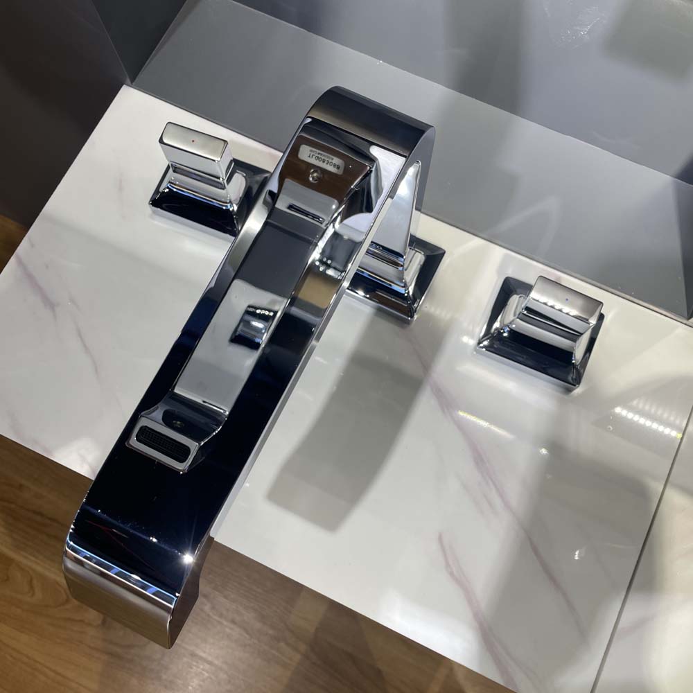 Vòi xả bồn tắm TOTO TBG08201B nóng lạnh