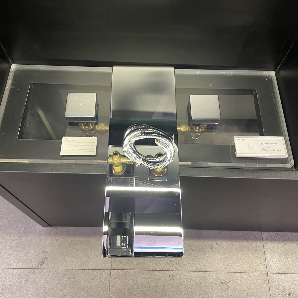 Vòi xả bồn tắm TOTO TBP02201BA nóng lạnh