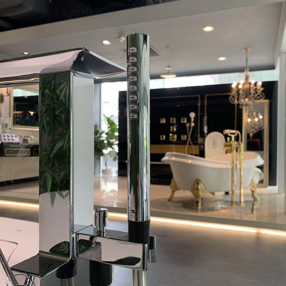 Vòi xả bồn tắm TOTO TBP02303AA đặt sàn nóng lạnh