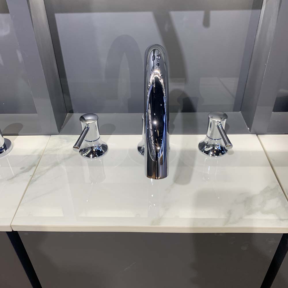 Vòi xả bồn tắm TOTO TBS02201BA nóng lạnh