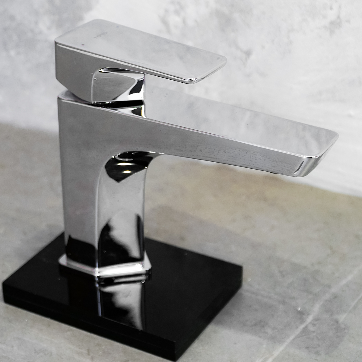 Vòi lavabo nóng lạnh GE TOTO TLG07301V