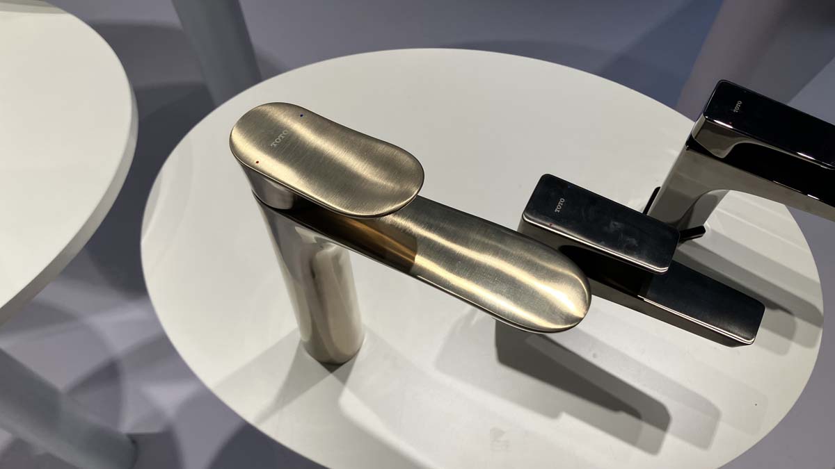 Vòi lavabo nóng lạnh GO TOTO TLG01307V