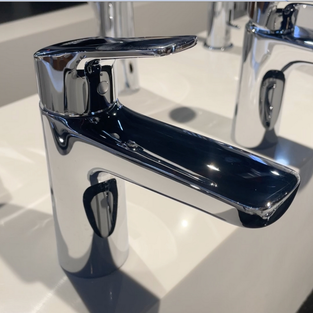 Vòi lavabo nóng lạnh GS TOTO TLG03301V