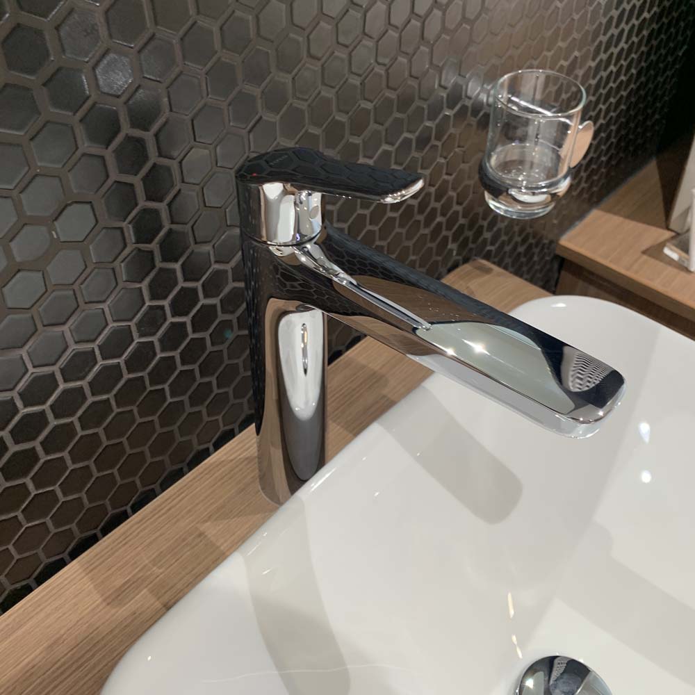 Vòi lavabo nóng lạnh GS TOTO TLG03303V