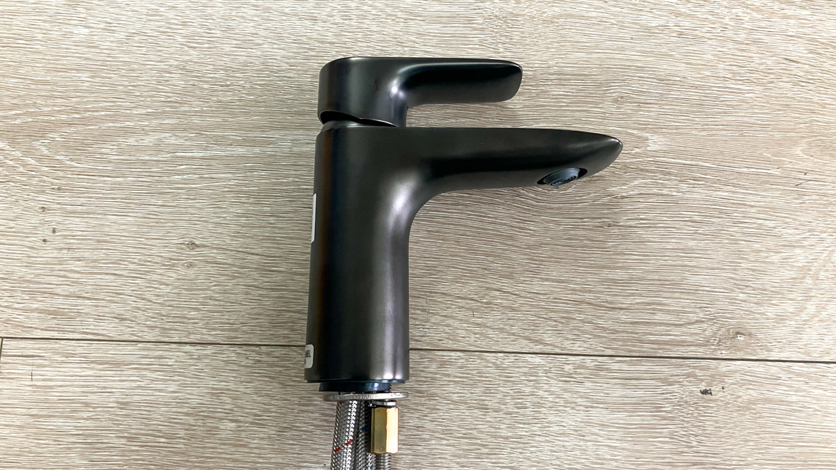 Vòi lavabo nóng lạnh GA TOTO TLG04301V