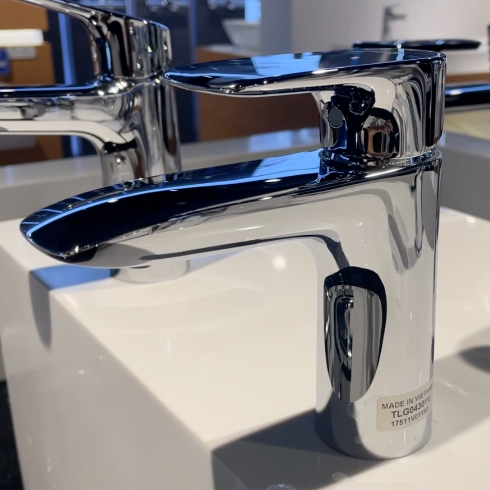 Vòi lavabo nóng lạnh GA TOTO TLG04301V