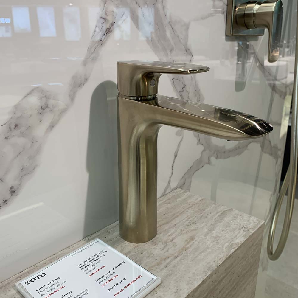 Vòi lavabo nóng lạnh GA TOTO TLG04304V