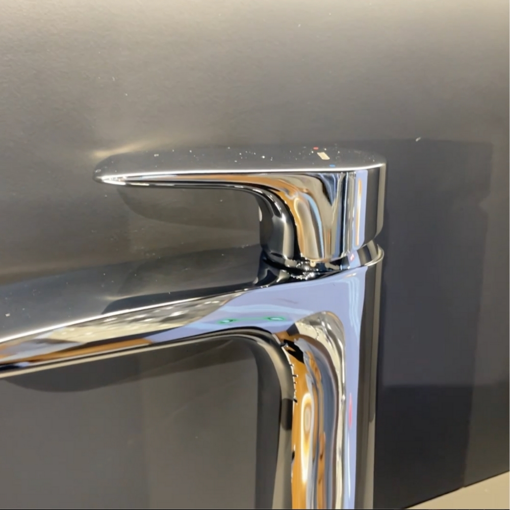 Vòi lavabo nóng lạnh GA TOTO TLG04304V