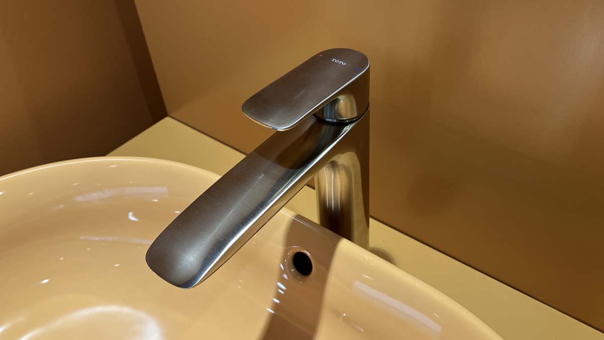 Vòi lavabo nóng lạnh GA TOTO TLG04307V