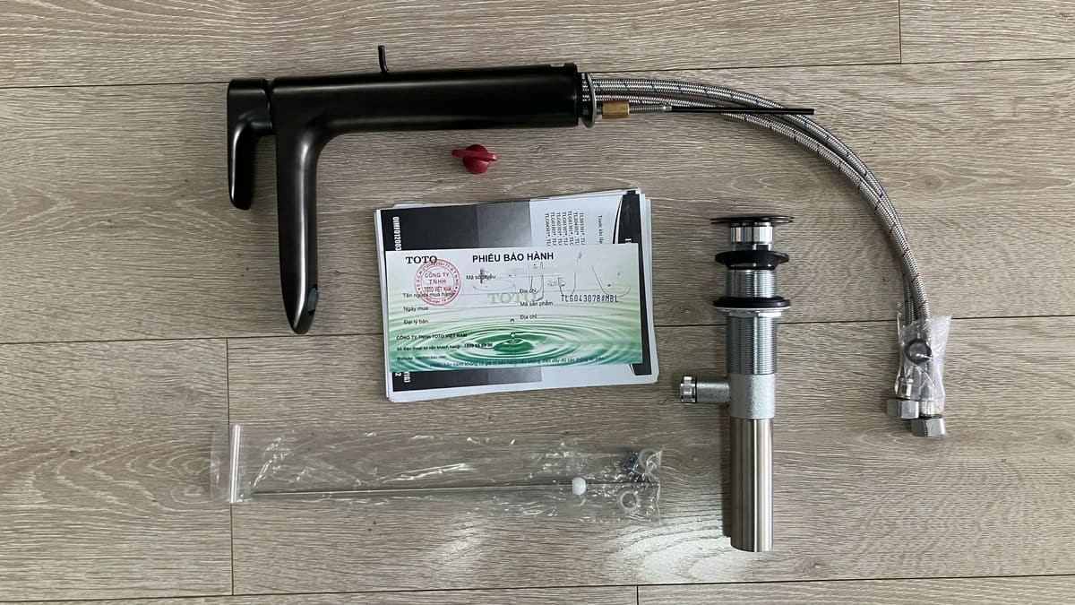 Vòi lavabo nóng lạnh GA TOTO TLG04307V