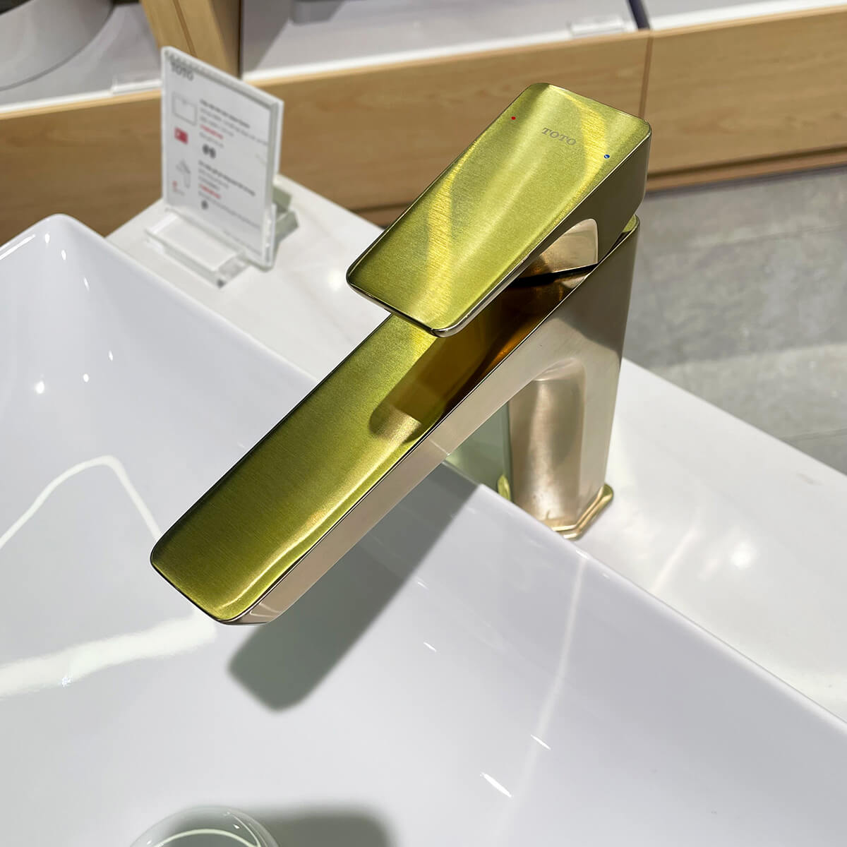 Vòi lavabo nóng lạnh GE TOTO TLG07303V