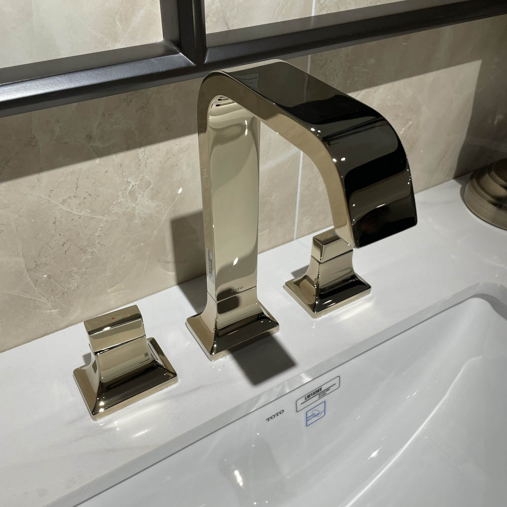 Vòi lavabo nóng lạnh GE TOTO TLG08201B