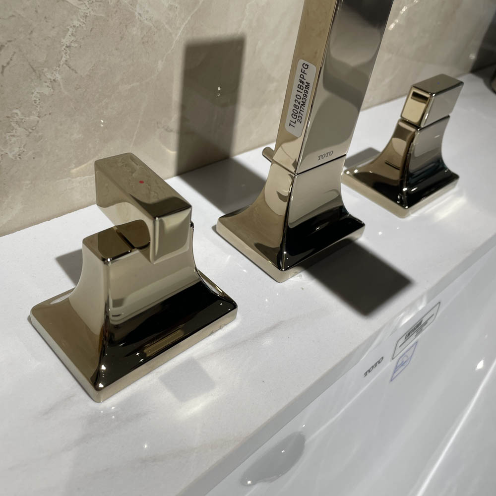 Vòi lavabo nóng lạnh GE TOTO TLG08201B