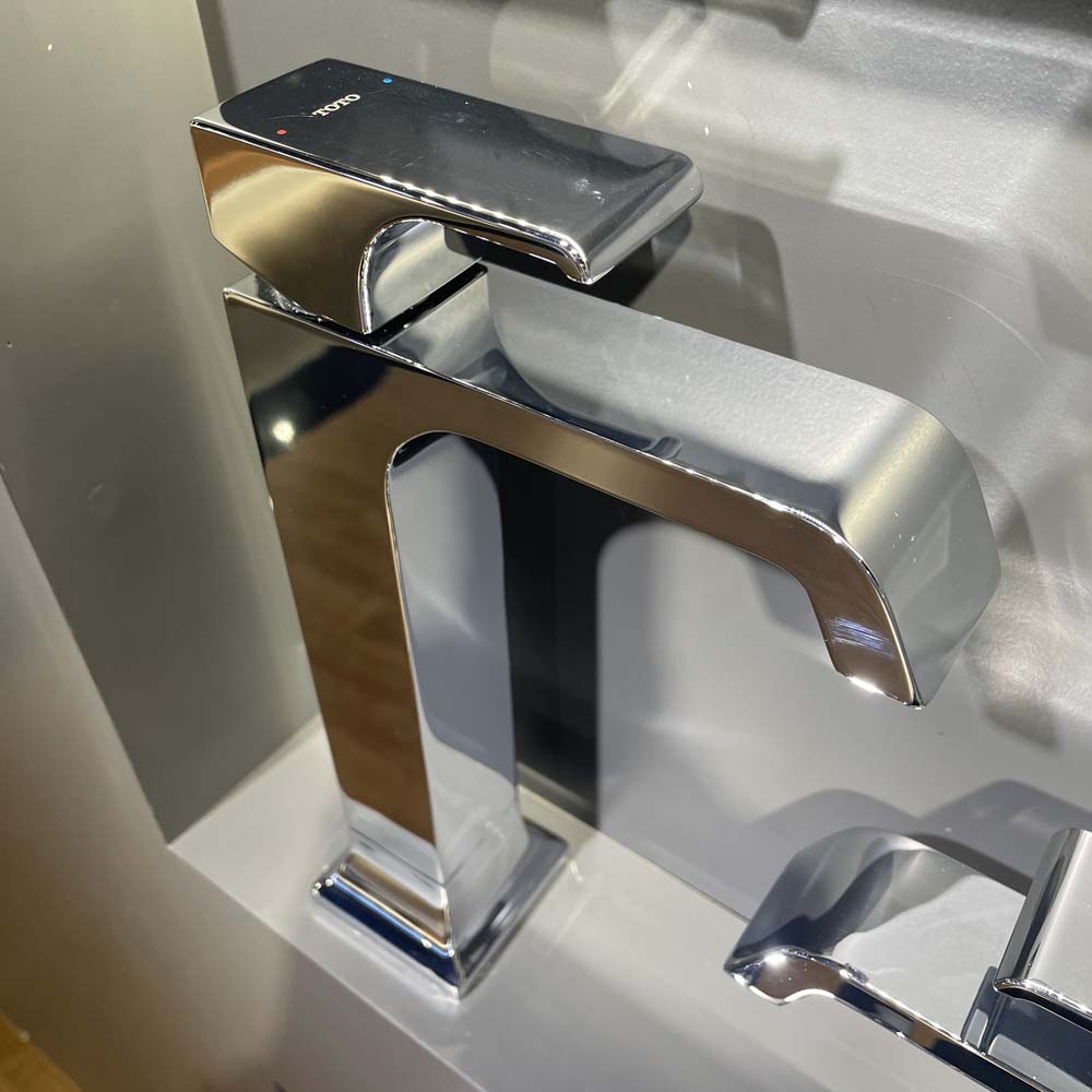 Vòi lavabo nóng lạnh GC TOTO TLG08305V