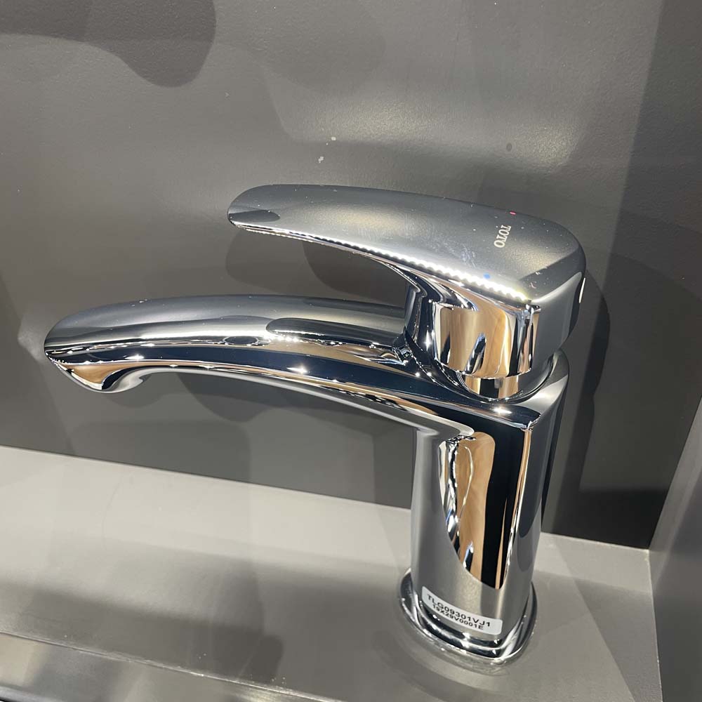 Vòi lavabo nóng lạnh GM TOTO TLG09301V