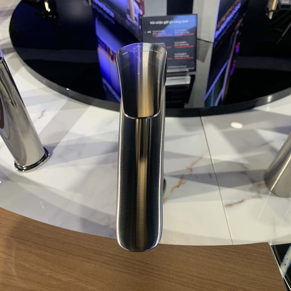 Vòi lavabo nóng lạnh GM TOTO TLG09303V