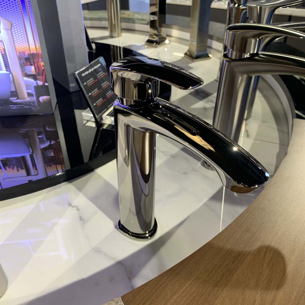 Vòi lavabo nóng lạnh GM TOTO TLG09303V