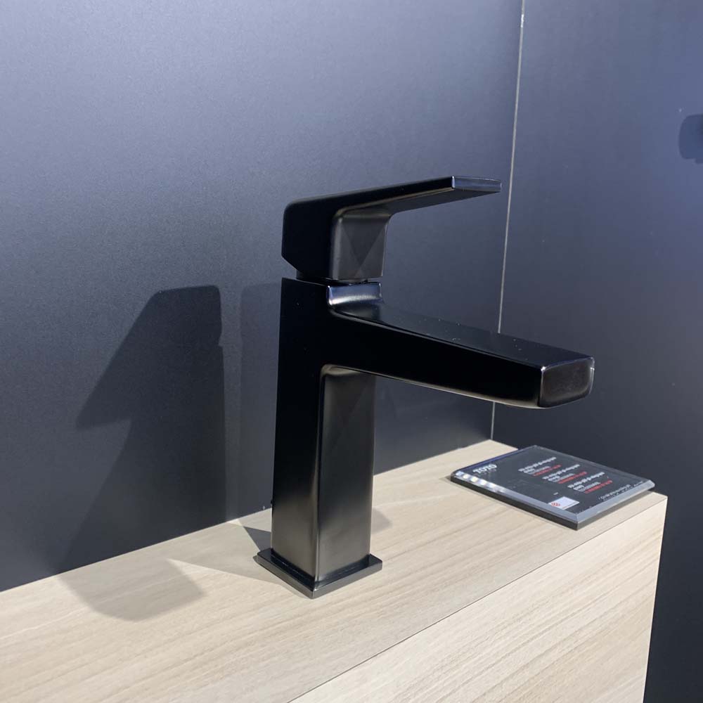 Vòi lavabo nóng lạnh GB TOTO TLG10301V