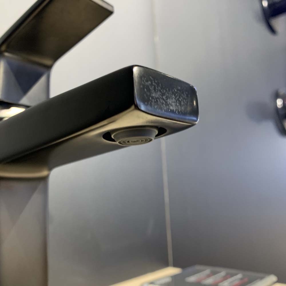 Vòi lavabo nóng lạnh GB TOTO TLG10301V