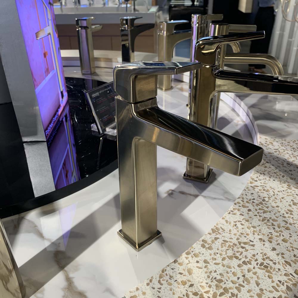 Vòi lavabo nóng lạnh GB TOTO TLG10303V