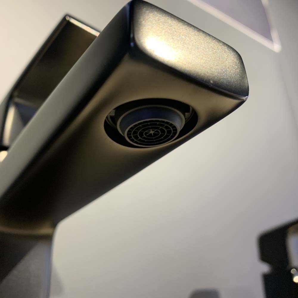 Vòi lavabo nóng lạnh GB TOTO TLG10303V