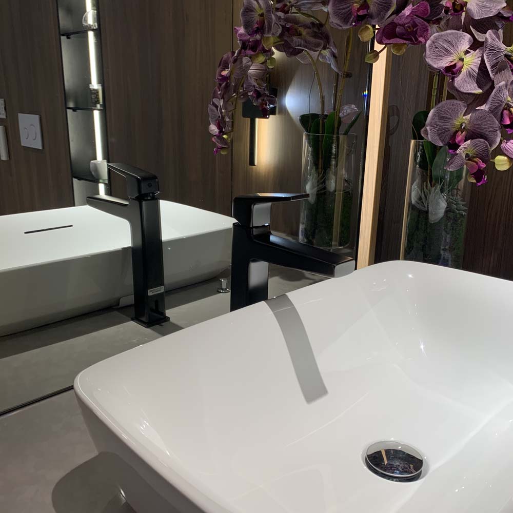 Vòi lavabo nóng lạnh GB TOTO TLG10303V