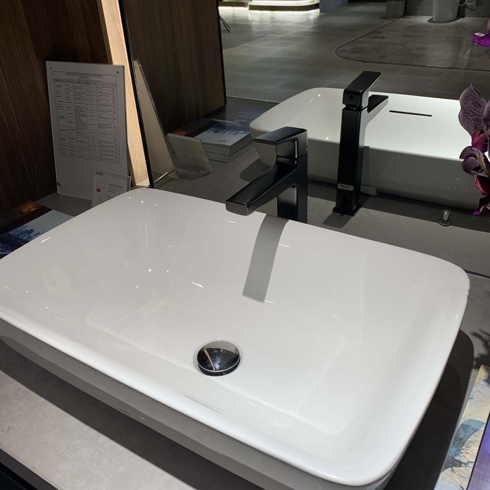 Vòi lavabo nóng lạnh GB TOTO TLG10303V