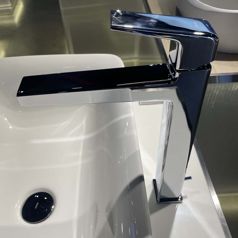 Vòi lavabo nóng lạnh GB TOTO TLG10305V