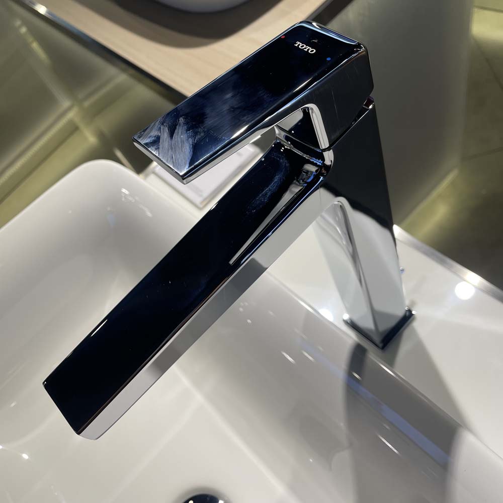 Vòi lavabo nóng lạnh GB TOTO TLG10305V